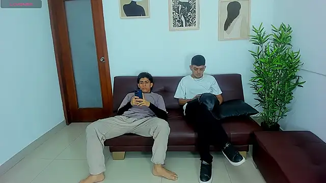 Snapshot of nobodyknows01 chatting on February 2026 12:27:01 PM nobodyknows01 online show from February 2026 12:27:01 PM