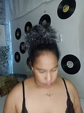 Snapshot of medusafox_ chatting on July 2026 04:52:01 AM medusafox online show from July 2026 04:52:01 AM