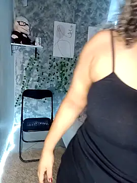 medusafox  online show from April 2026 04:36:02 AM