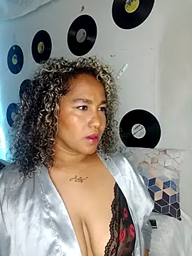 medusafox  online show from March 2026 04:33:01 AM