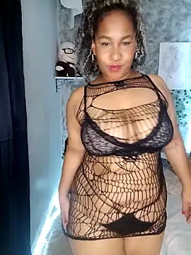 medusafox  online show from April 2026 04:25:01 AM