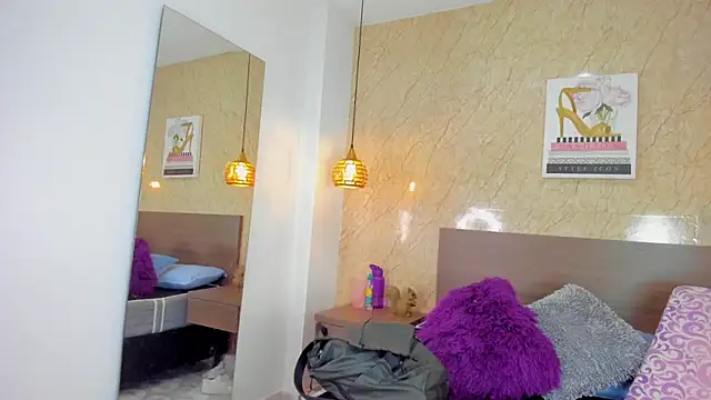 Miia03 online show from April 2026 11:44:02 AM