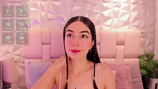 Snapshot of mell_muller chatting on May 2026 11:57:01 AM mell muller online show from May 2026 11:57:01 AM