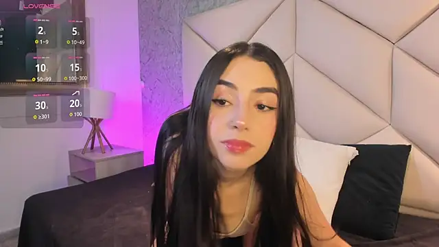 Snapshot of mell_muller chatting on June 2026 12:04:01 PM mell muller online show from June 2026 12:04:01 PM
