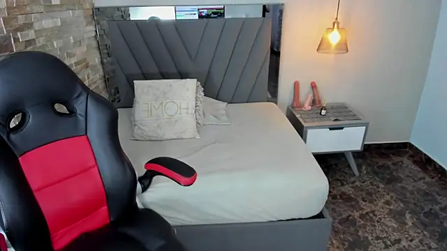 LUCIA KHAN online show from March 2026 07:19:01 PM