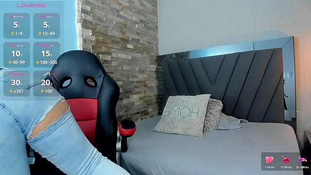 LUCIA KHAN online show from April 2026 12:23:01 PM