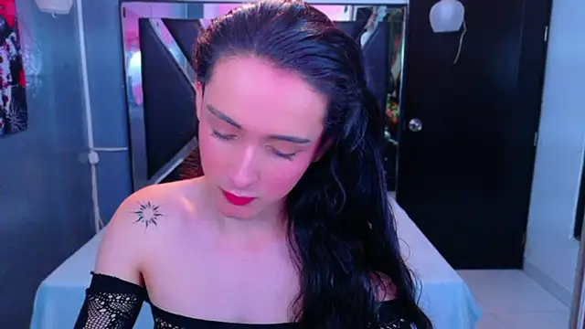 Ivony Giselle online show from March 2026 01:13:01 PM