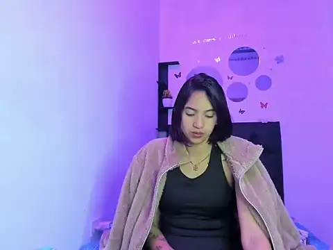 sapphire brown20 online show from June 2026 01:06:01 AM