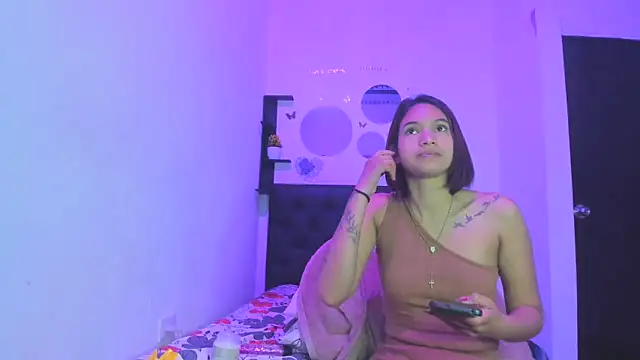 sapphire brown20 online show from May 2026 12:37:02 AM