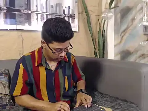 Noha  scott online show from March 2026 02:13:01 PM