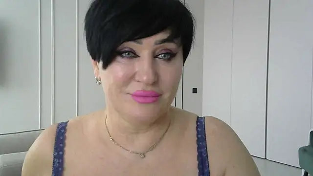 Kleotempt online show from May 2026 12:03:01 PM