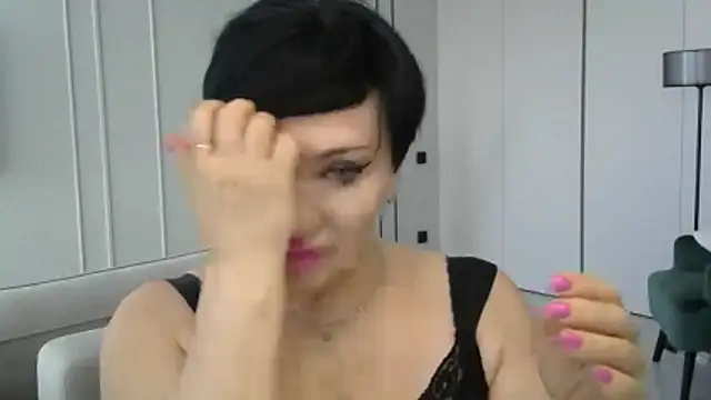 Kleotempt online show from April 2026 01:51:01 PM