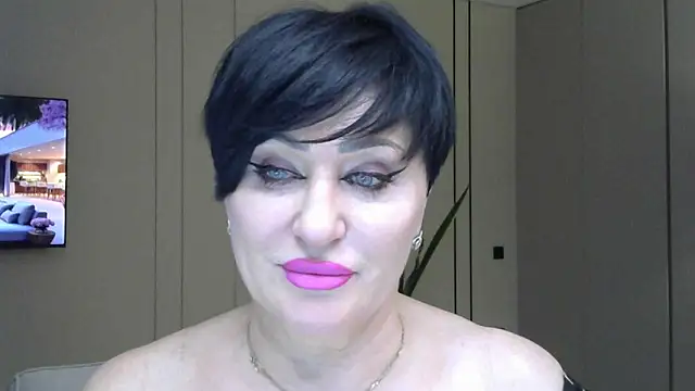 Kleotempt online show from May 2026 08:11:02 PM