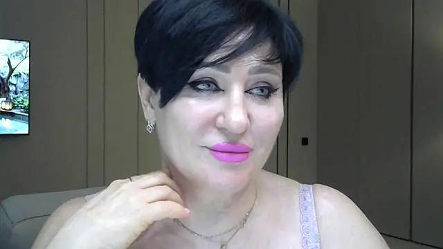 Kleotempt online show from May 2026 08:16:01 PM