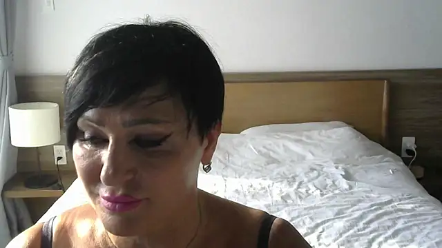 Kleotempt online show from June 2026 09:43:01 AM
