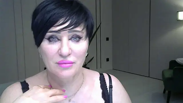 Kleotempt online show from April 2026 11:54:02 PM