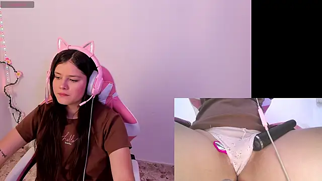 trianna sweet online show from March 2026 07:32:01 PM