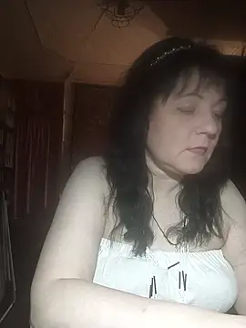 Apelsinkaa online show from June 2026 09:01:01 PM