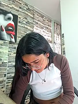 Amber rhose online show from February 2026 08:53:02 PM