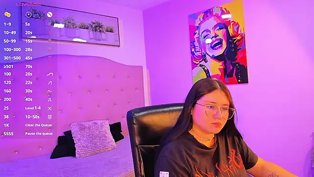 sienna cavalli online show from March 2026 01:05:02 PM