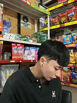 Tomnico 19 online show from February 2026 05:36:01 PM