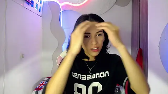 Larry craft online show from April 2026 08:47:02 PM