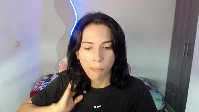 Larry craft online show from April 2026 09:16:01 PM