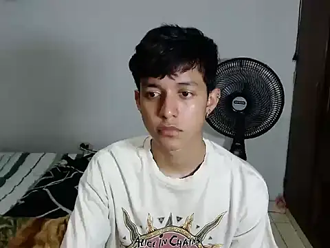 cute jisus online show from March 2026 07:47:01 PM