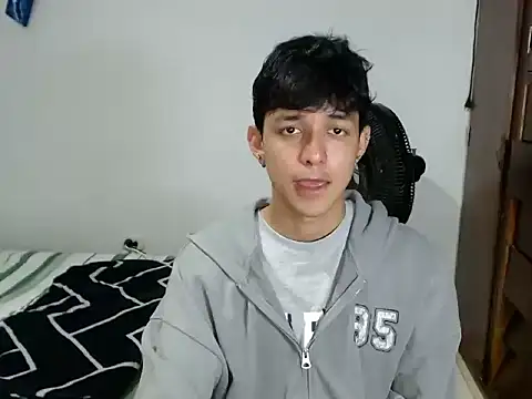 cute jisus online show from April 2026 04:08:02 AM