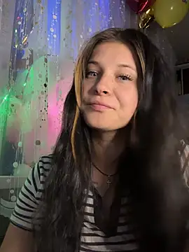 Snapshot of _Anna_cutie_ chatting on June 2026 07:25:02 PM Anna cutie online show from June 2026 07:25:02 PM