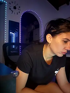 sashaaqueen online show from March 2026 12:55:02 AM