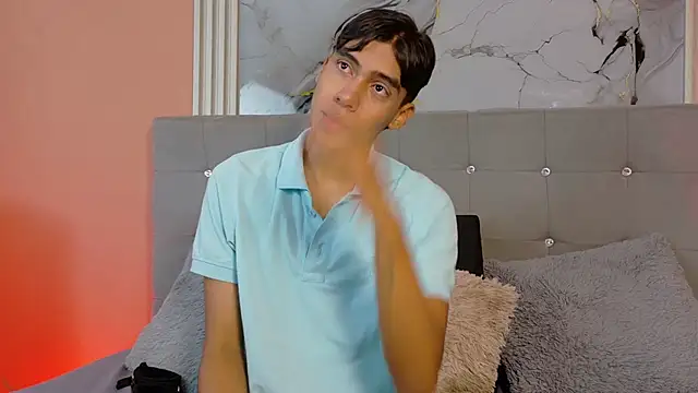 Snapshot of Eros_Lux chatting on May 2026 12:22:02 PM Eros Lux online show from May 2026 12:22:02 PM
