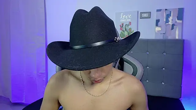 Snapshot of Eros_Lux chatting on July 2026 12:49:01 PM Eros Lux online show from July 2026 12:49:01 PM