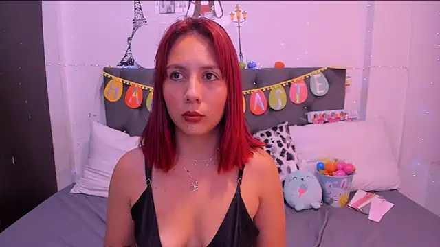 violeta blaze1 online show from April 2026 12:11:01 PM