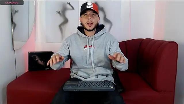 luxesmith online show from April 2026 01:42:01 AM