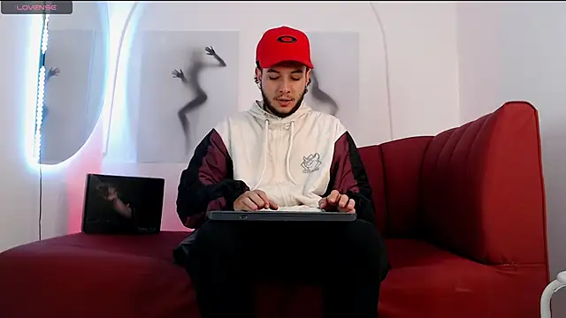 luxesmith online show from March 2026 12:11:01 AM