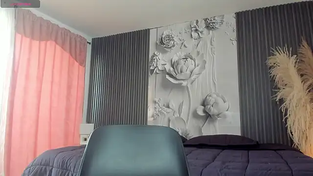 DylanRoyce  online show from March 2026 12:27:02 PM