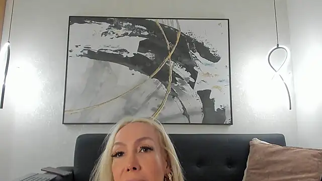 SophiMarin online show from April 2026 11:17:02 AM