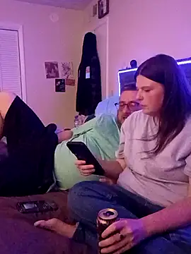 4dice06 online show from April 2026 12:01:01 AM