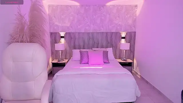 ANGIE-SMITH online show from March 2026 03:14:01 AM