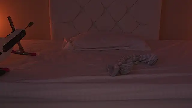 Dollhell online show from March 2026 10:09:02 AM