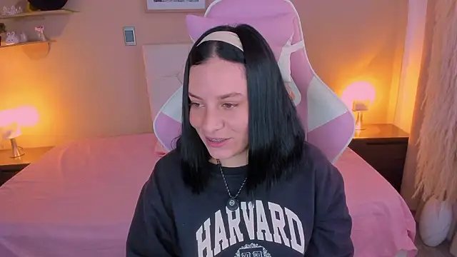 Dollhell online show from March 2026 11:36:02 AM