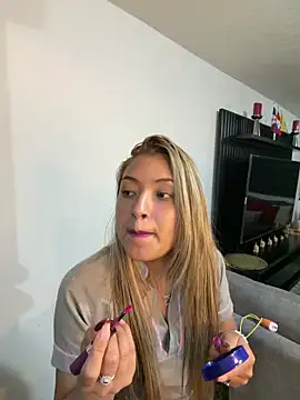 Snapshot of RubiaMorena chatting on February 2026 01:50:01 AM RubiaMorena online show from February 2026 01:50:01 AM