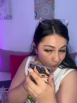 Ashleeyprincess01 online show from March 2026 11:32:01 PM