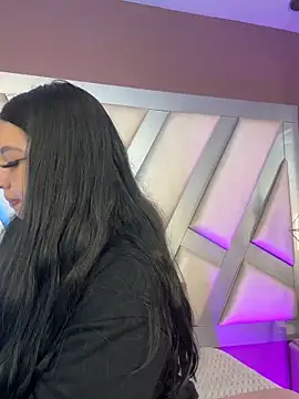 Ashleeyprincess01 online show from April 2026 12:12:01 PM