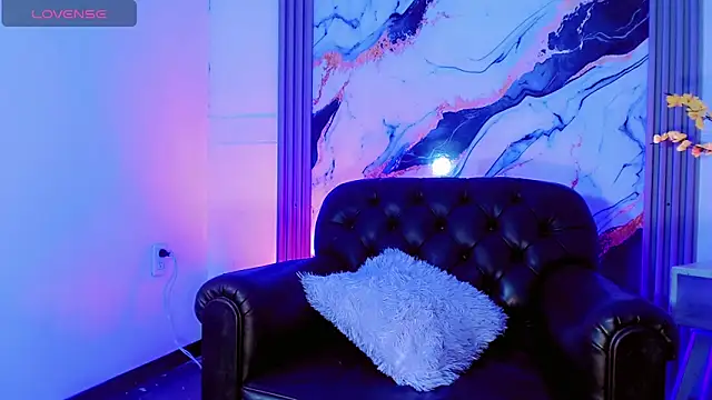 Emma Boms online show from March 2026 03:30:02 AM