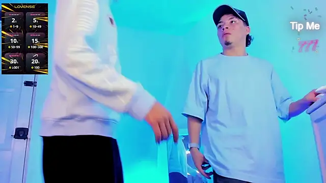 Snapshot of alex_and_christhoper chatting on March 2026 05:08:02 AM alex and christhoper online show from March 2026 05:08:02 AM