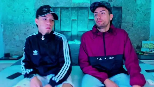 alex and christhoper online show from April 2026 10:00:02 AM