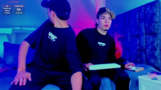 alex and christhoper online show from March 2026 11:16:02 AM