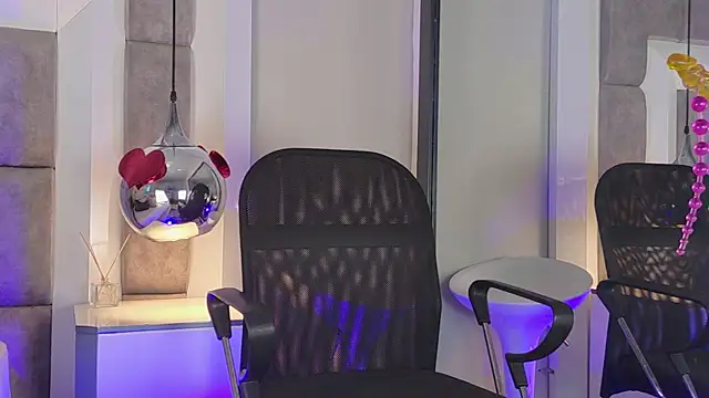 Austin Reedss online show from April 2026 12:44:02 PM